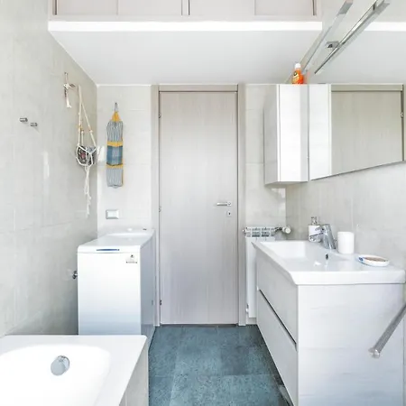 Precotto Comfortable Flat With Balcony Apartamento *