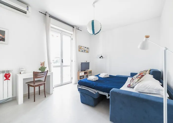 Precotto Comfortable Flat With Balcony Apartament *